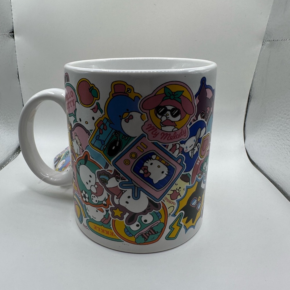 Hello kitty mug bundle - Picture 4 of 6